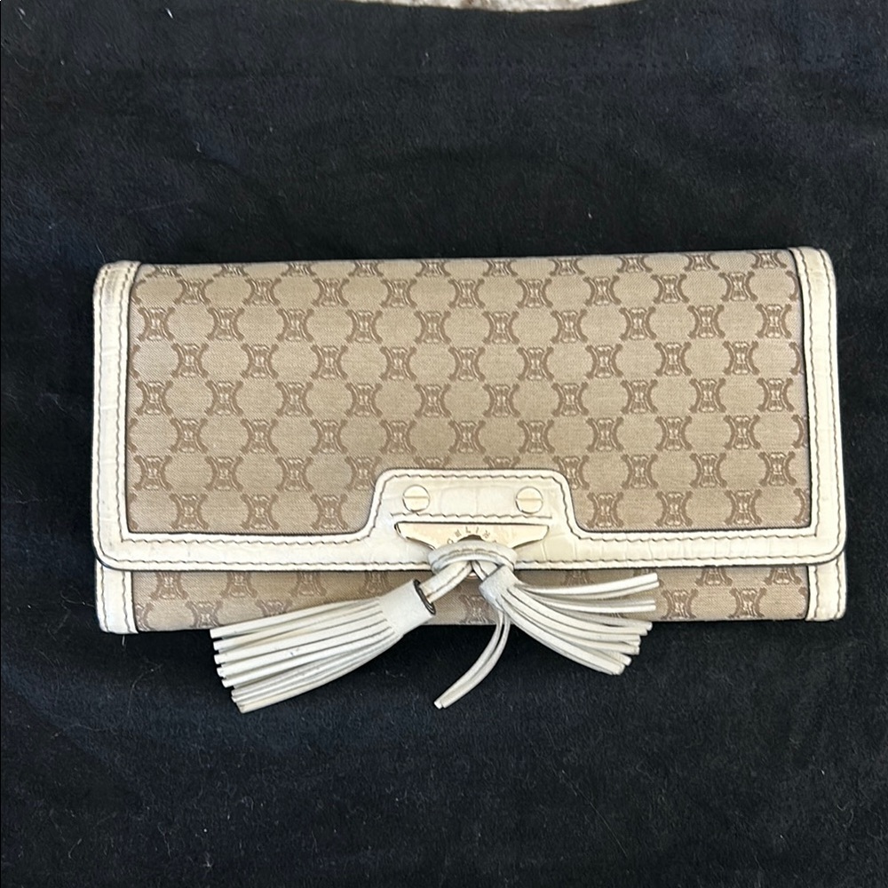 Celine Vintage Tan and Cream Women's Wallet